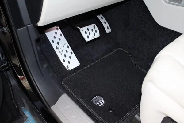 BMW X6 F16 CLR X6R (Wide-body) - Interior