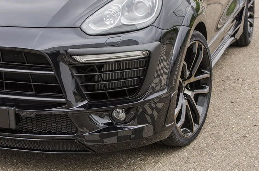 Gallery for CLR 558GT-R based on Porsche Cayenne 2015 Facelift 11